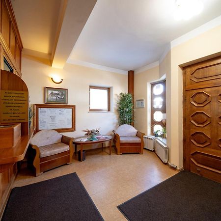 Hotel Lilla Panzio Odorheiu Secuiesc Exteriér fotografie